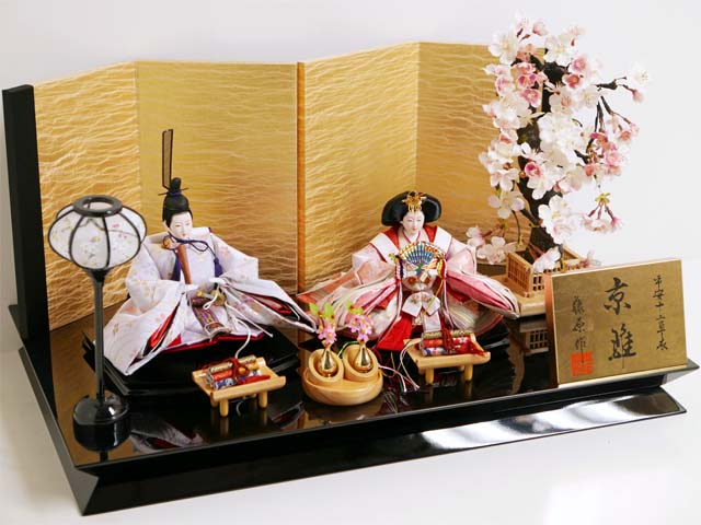 淡い桜色雛人形の四曲絹金屏風桜親王飾りの通販～選ばれるお店の雛人形