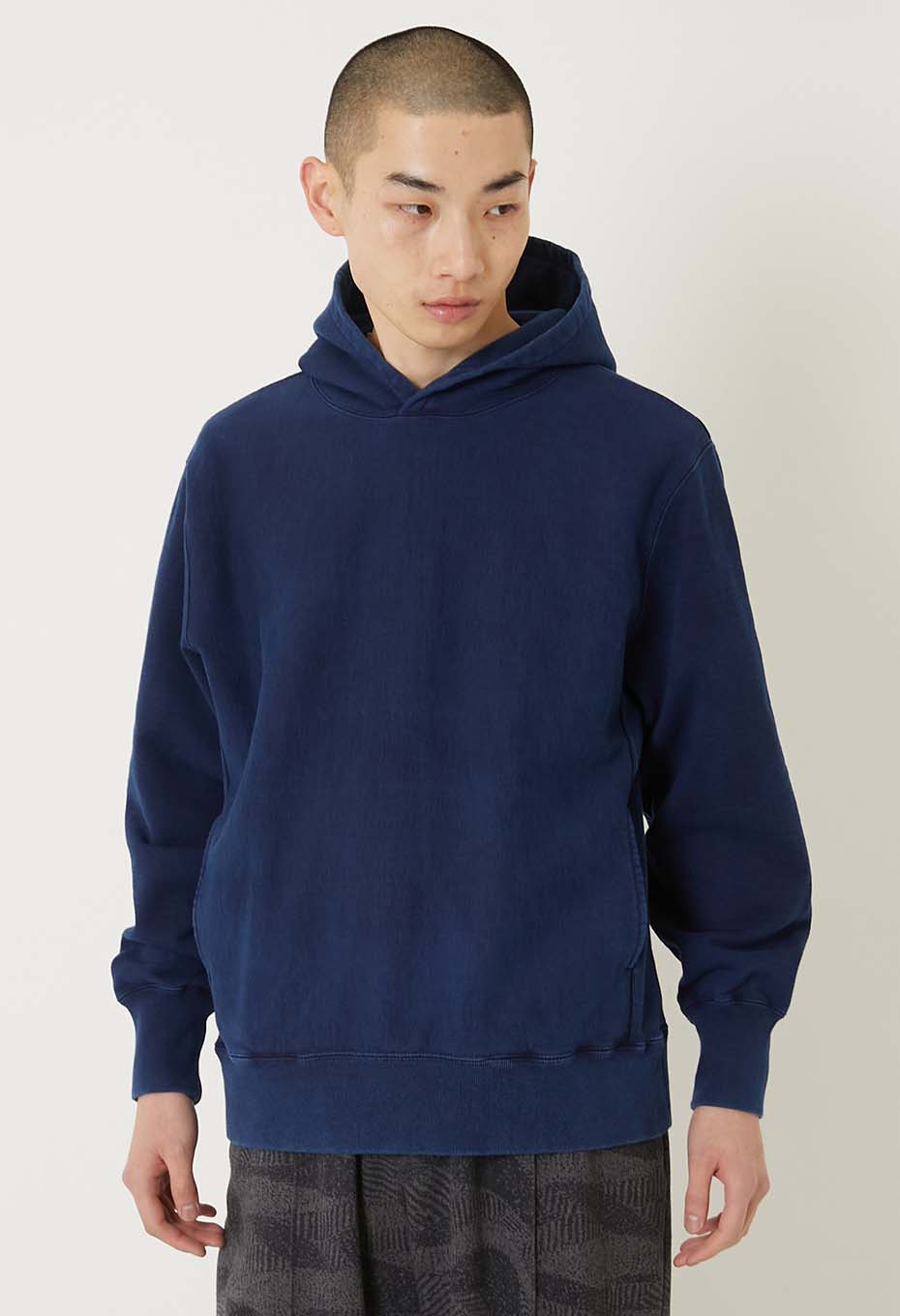 オーガニックウラケ テゾメ スウェットプルフーディ | BLUE BLUE JAPAN