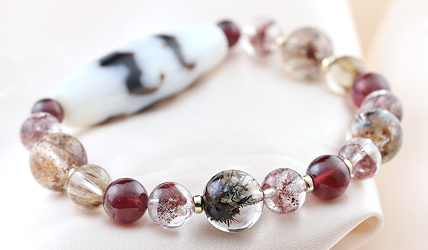 五福臨門白天珠ブレス（五福臨門白天珠・ガーネットAAA'・ガーネットAA