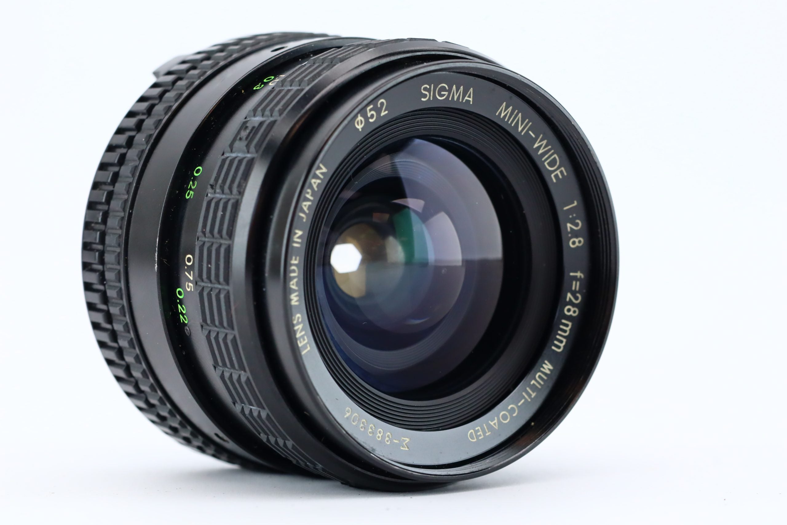 Sigma mini-wide 28mm f 2.8 – Hard to Find Camera Store