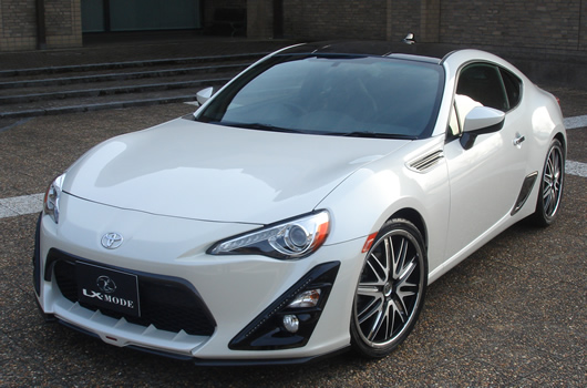 トヨタ86 カーボン フロントフェンダーガーニッシュ LXモード | トヨタ