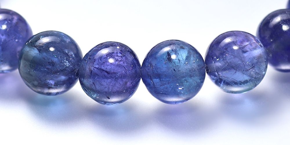 高品質++]バイカラータンザナイトブレスレット（約11mm玉） - 埼玉県