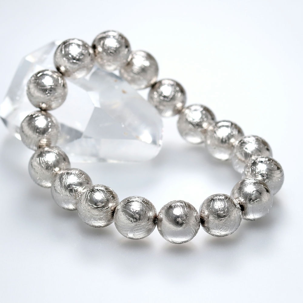 ナミビア共和国産]ギベオン隕石ブレスレット（約12mm玉/シルバーカラー