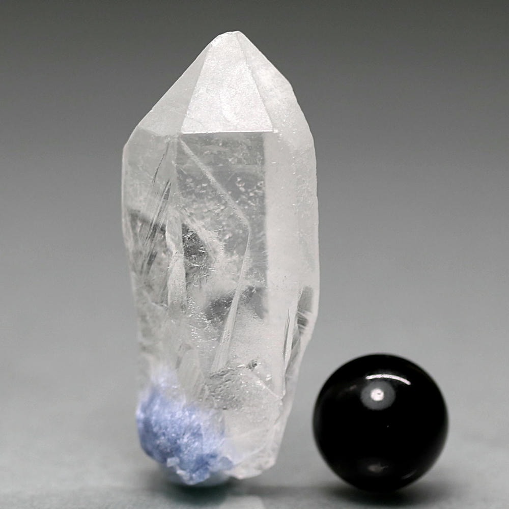 特別価格]ブラジル産デュモルチェライトインクォーツ原石ナチュラル