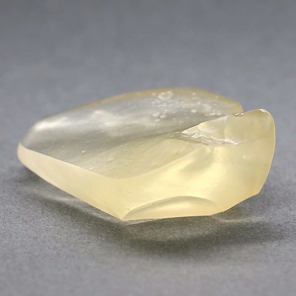 トップクォリティ]天然リビアングラス原石（26.2g） - 埼玉県吉川市の