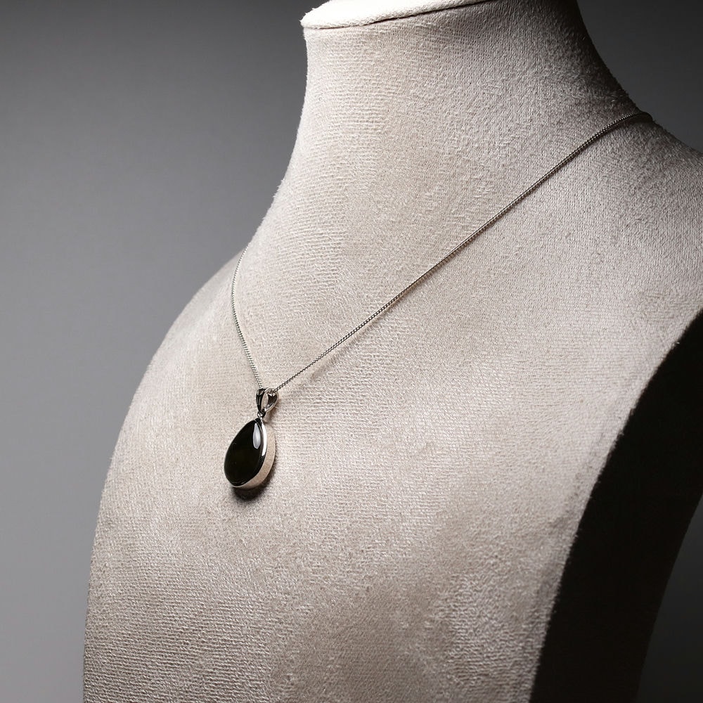 トップクォリティ]天然モルダバイトペンダントトップ（シルバー925