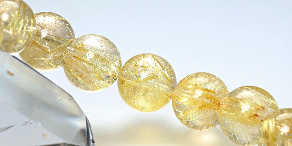 高品質++]ゴールドルチルクォーツブレスレット（約11mm玉） - 埼玉県