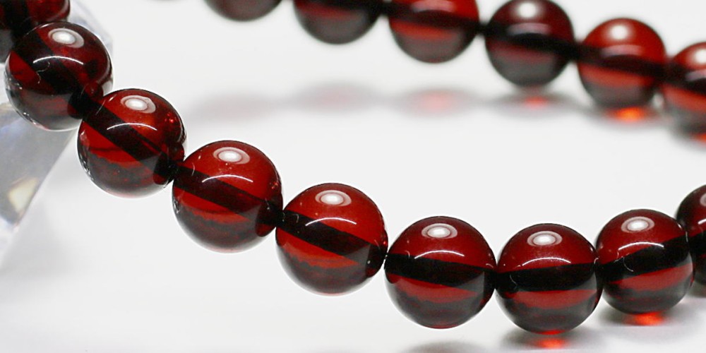 高品質]天然レッドアンバーブレスレット（約8mm玉・熱処理） - 埼玉県