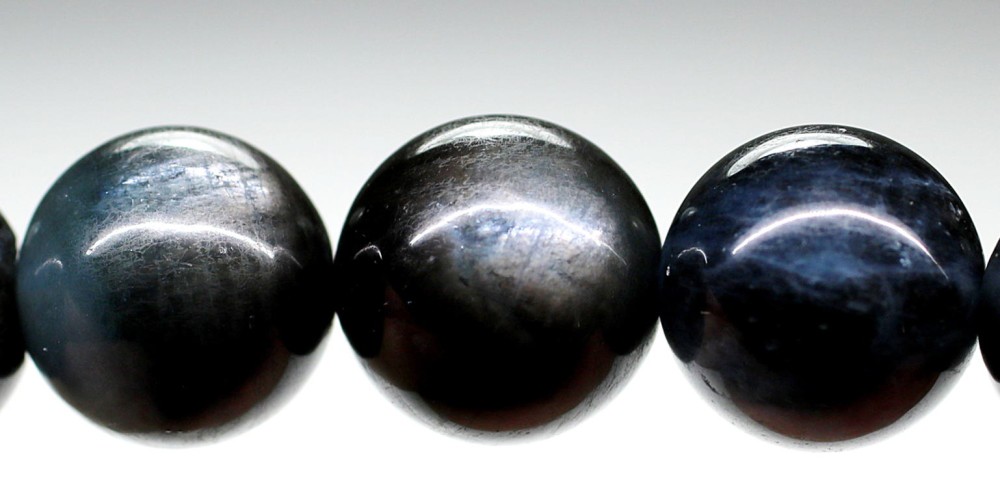 高品質++] ブラックアクアマリンブレスレット（約10mm玉・スター入り