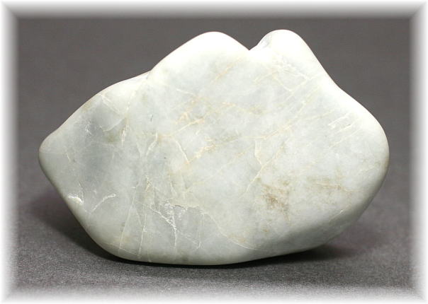 糸魚川産]翡翠原石 - 埼玉県吉川市の天然石専門店・水晶パワーストーン