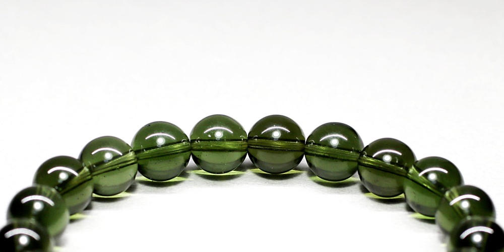 最高品質]天然モルダバイトブレスレット（約10mm玉・鑑別書付） - 埼玉