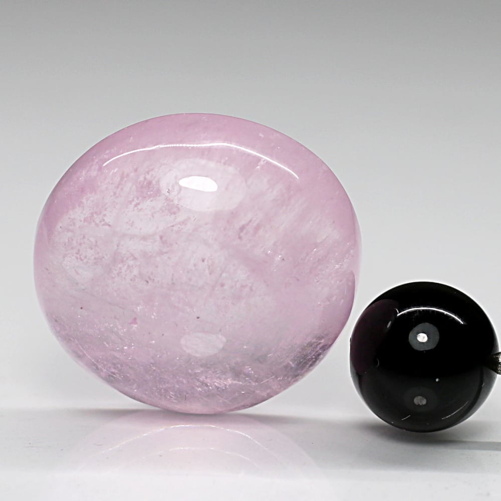 高品質]ブラジル産ピンクモルガナイトルース - 埼玉県吉川市の天然石