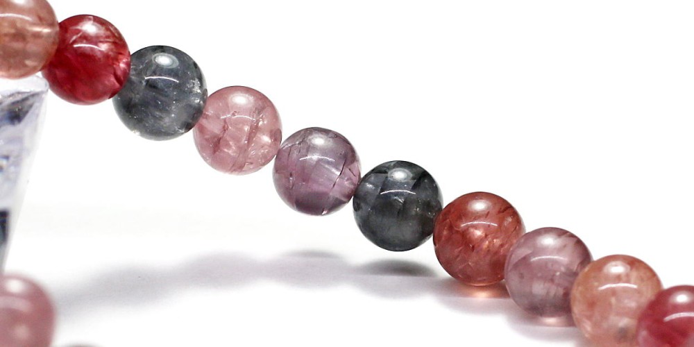 高品質++]天然マルチカラースピネルブレスレット（約7mm玉） - 埼玉県