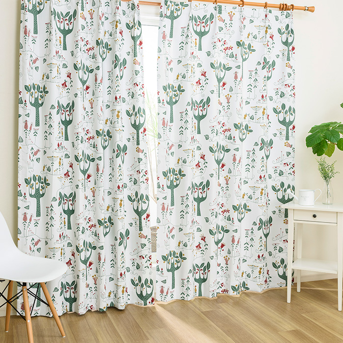 北欧デザイナー'S コレクション 森柄プリント2級遮光カーテン ルボワ