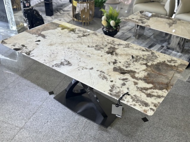 ダイニングテーブル｜Dining Table｜天然大理石｜パンドラ｜IB