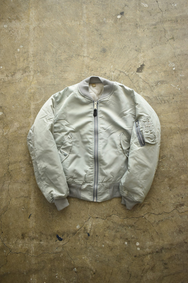 DEADSTOCK] 90's CONCORD by ALPHA INDUSTRIES MA-1 flight jacket