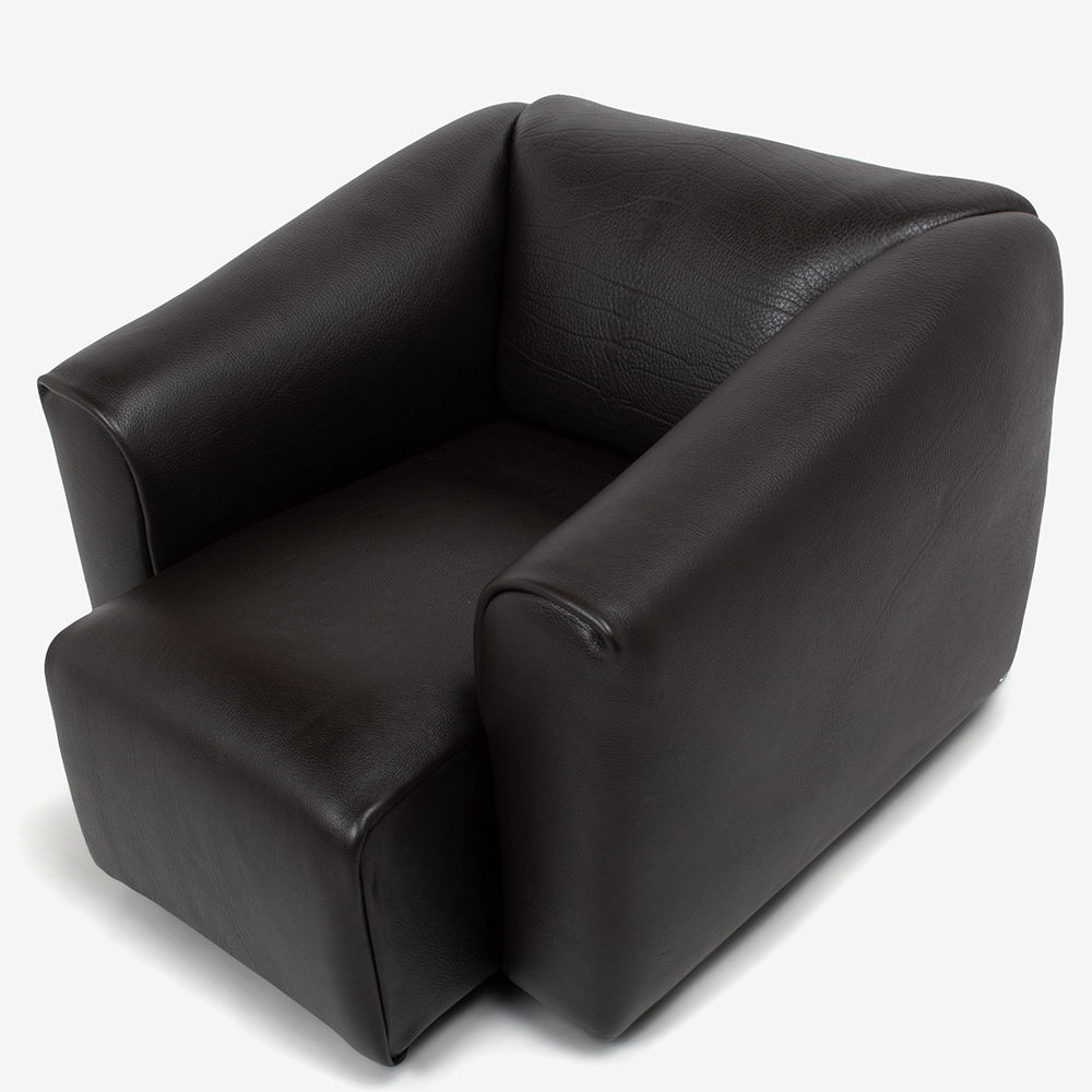 de Sede（デセデ）アームチェア 「DS-47/01」 革ダークブラウン色