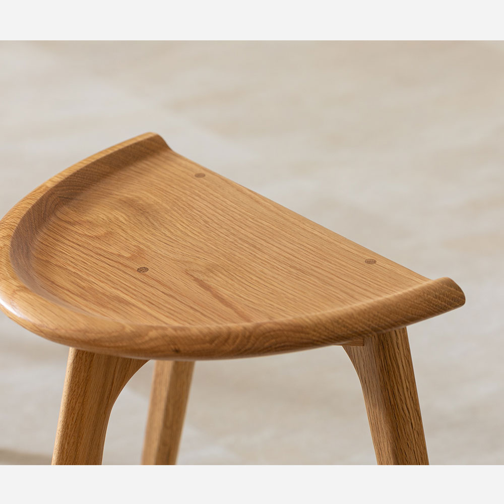 起立木工 サイドテーブル「ハーブ ST」WO オーク材 | 【公式】大塚家具