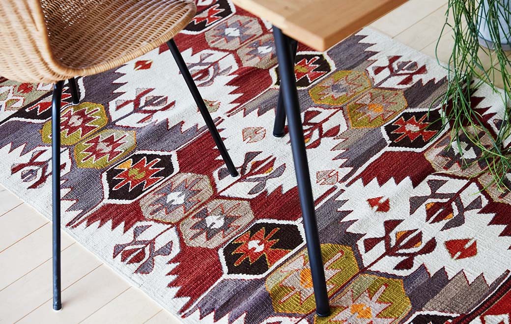 NOMAD STYLE WITH KILIM, GABBEH｜IDEE SHOP Online