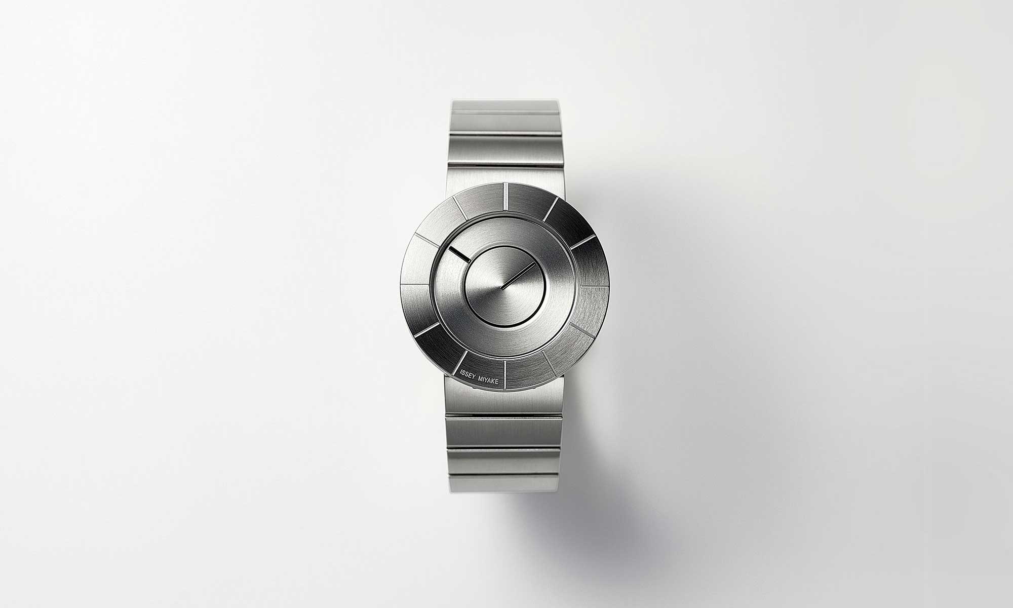 TO | ISSEY MIYAKE WATCH