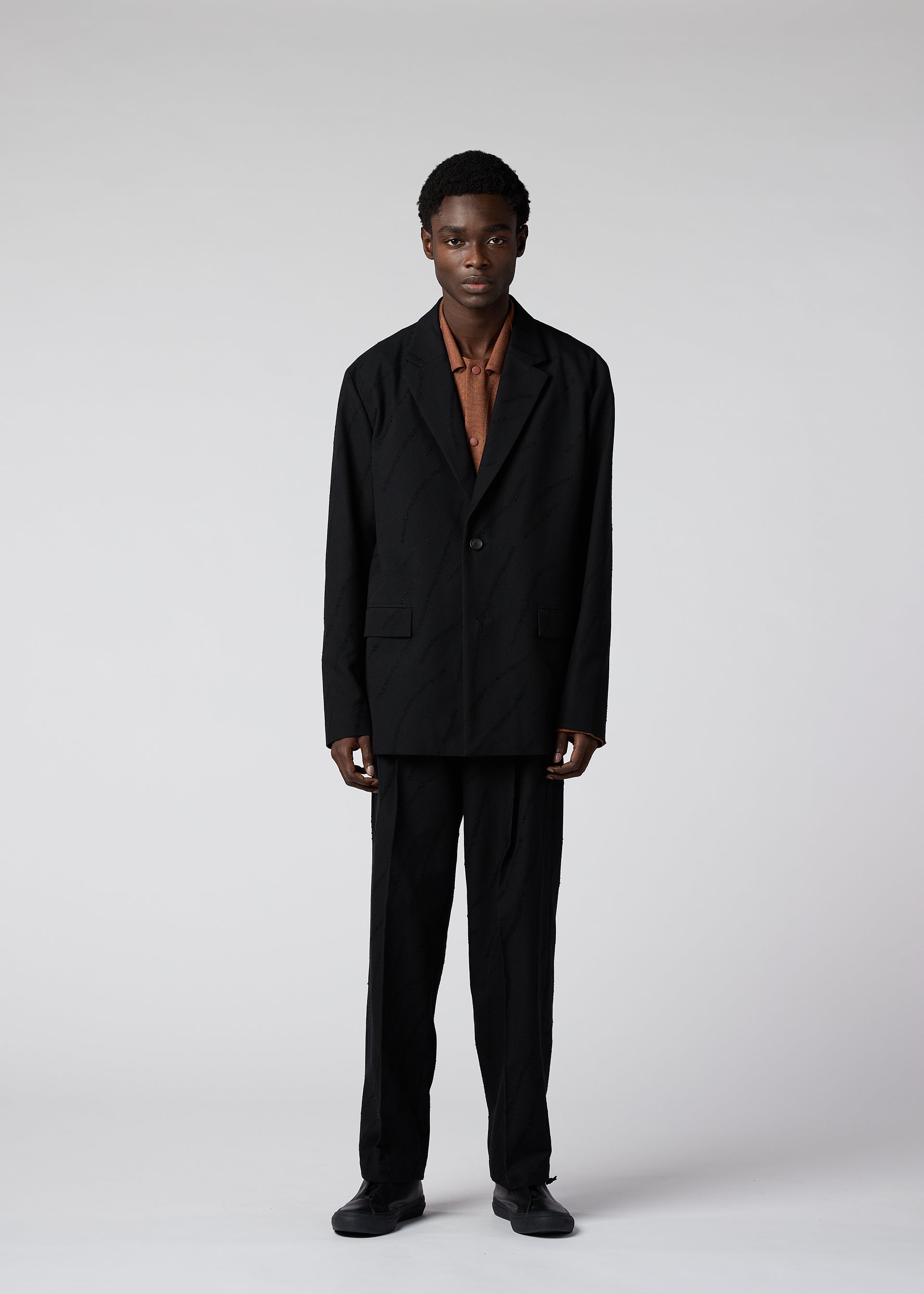 FLY WOOL – isseymiyake.com