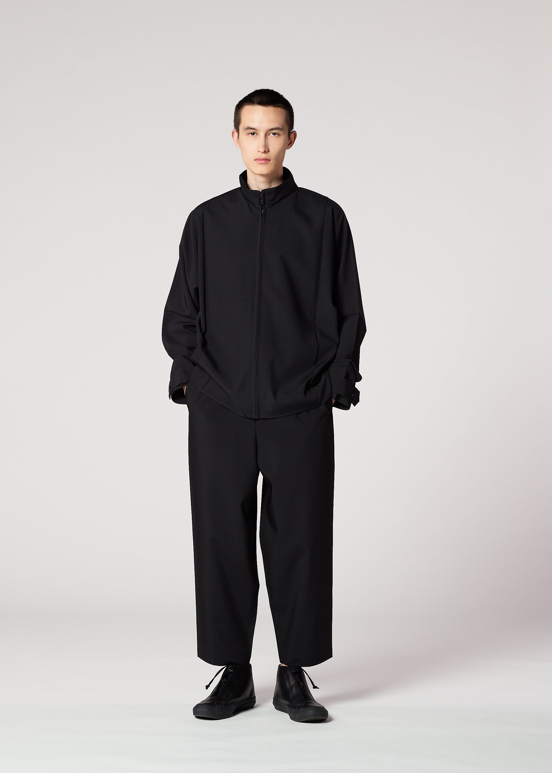 FLAT BLACK – isseymiyake.com