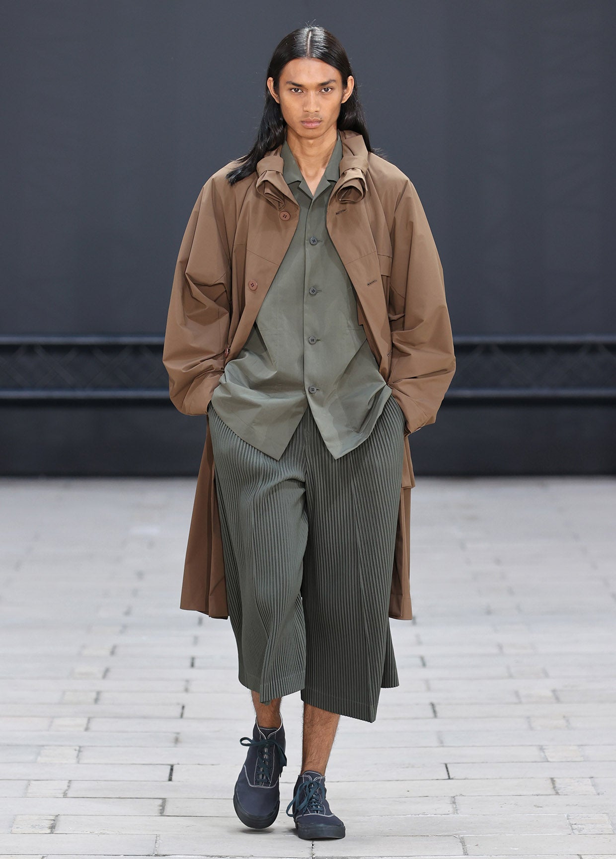 HOMME PLISSÉ ISSEY MIYAKE SPRING SUMMER 2023 コレクション10