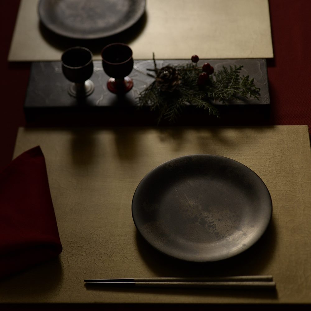 冨樫孝男｜シャンパンゴールド｜ランチマット｜（漆の折敷）｜作家もの