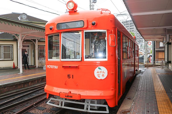 観光・沿線おでかけ | ご当地電車 | 伊予鉄