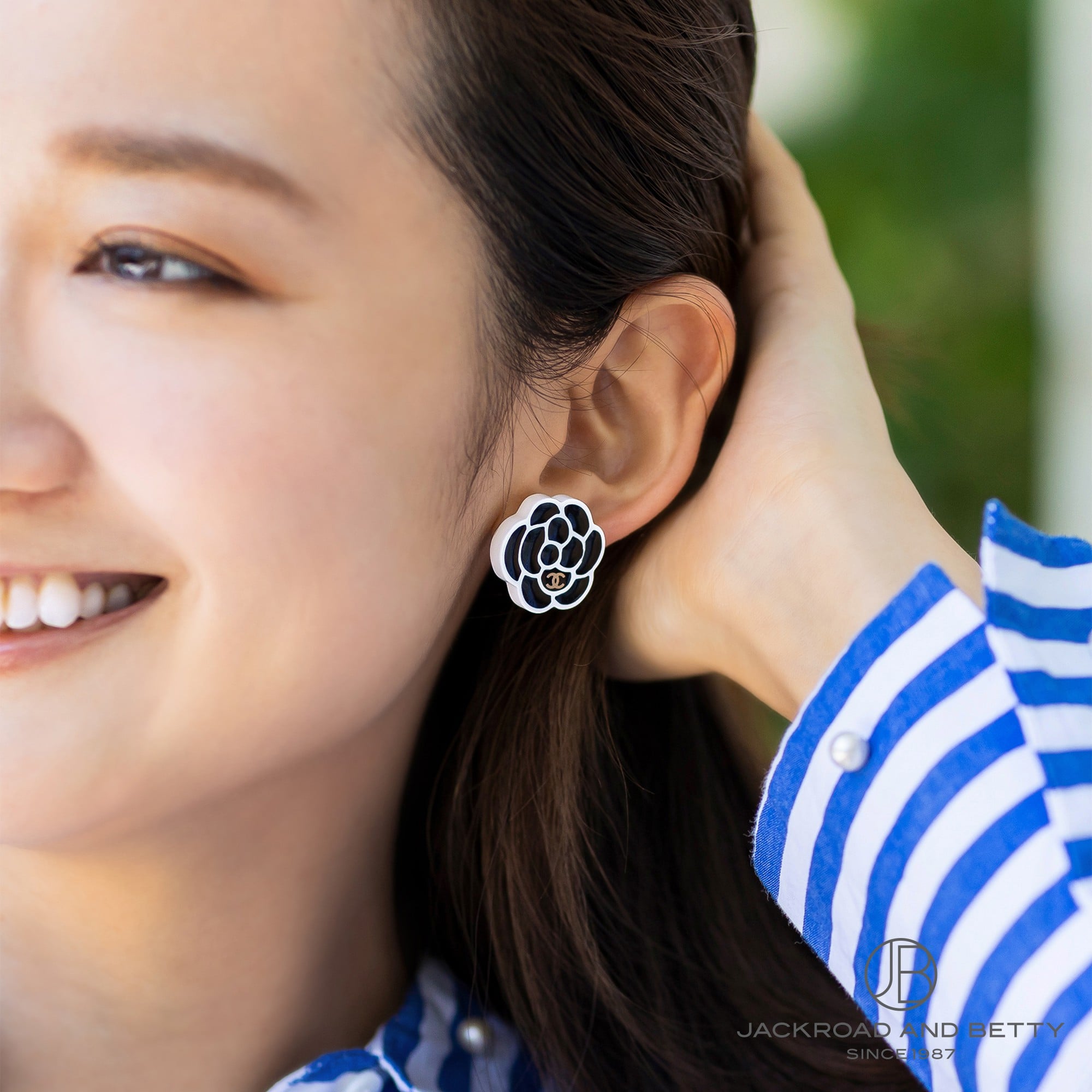 シャネルピアス カメリアココマーク AB1771[AB1771 Y47810 Z9240