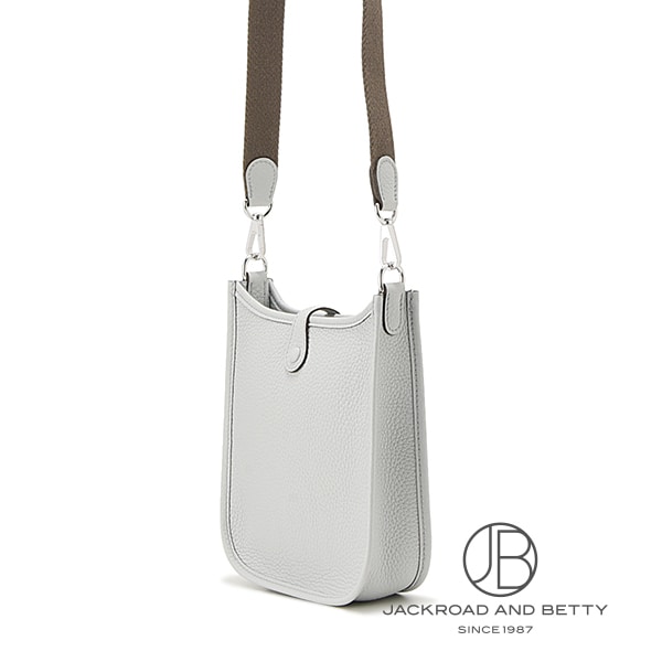 エヴリンTPM アマゾン ブルーペール ライトブルー[] Evelyn TPM Amazon