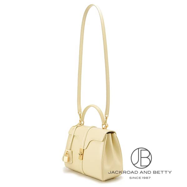 スモール 16（セーズ） バッグ ベージュ[188003BEY.01HI] Small 16 Bag