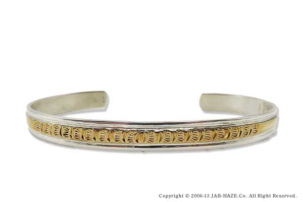 ナバホ族シルバー 彫刻デザイン バングル JA刻印 ナバホ族シルバー