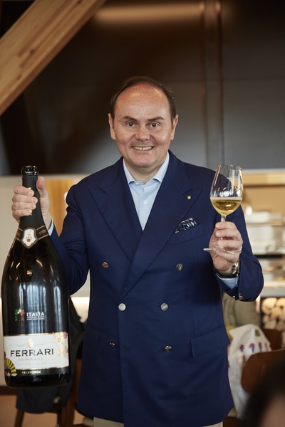 FERRARI：大阪・関西万博イタリア・パビリオン公式スパークリング