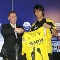 サッカー、オランダ1部リーグのVVVフェンロ入りが発表…：本田圭佑