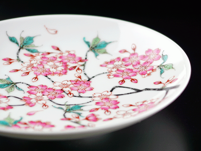 有田焼】飾り絵皿 色絵極細桜図 - JTOPIA