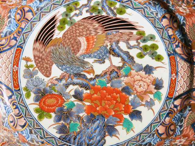 献上手古伊万里焼】飾絵皿（特大）染錦本金鷹絵