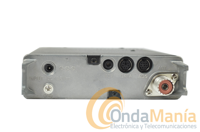 YAESU FT-817ND TRANSCEPTOR PORTABLE MULTIBANDA SSB/CW/AM/FM/PACKET