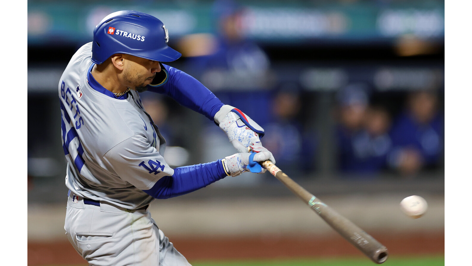 Dodgers' Mookie Betts has turned around postseason slump with hard