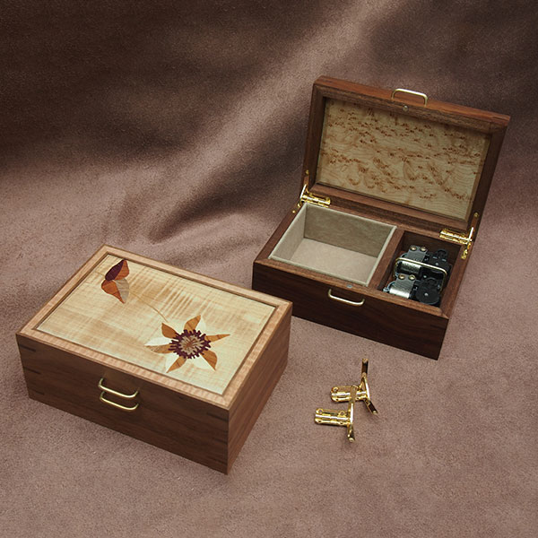 クウォドラントヒンジを使ったオルゴールボックス | つくる人をシゲキ