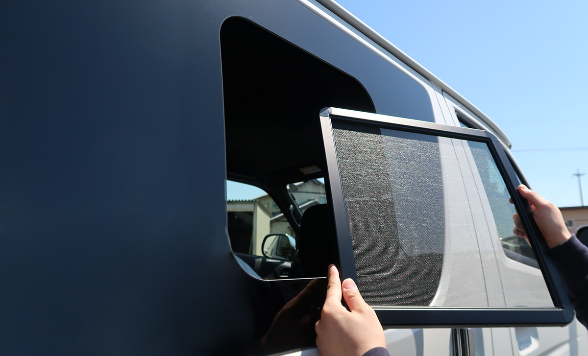 換気時に必要な虫除け網戸 ー「ESアミエース」 - オグショー