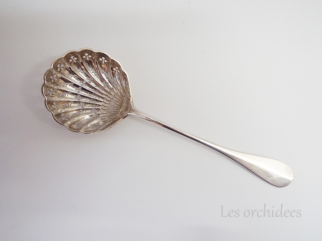 アンティーク 銀製シュガーシフタースプーン