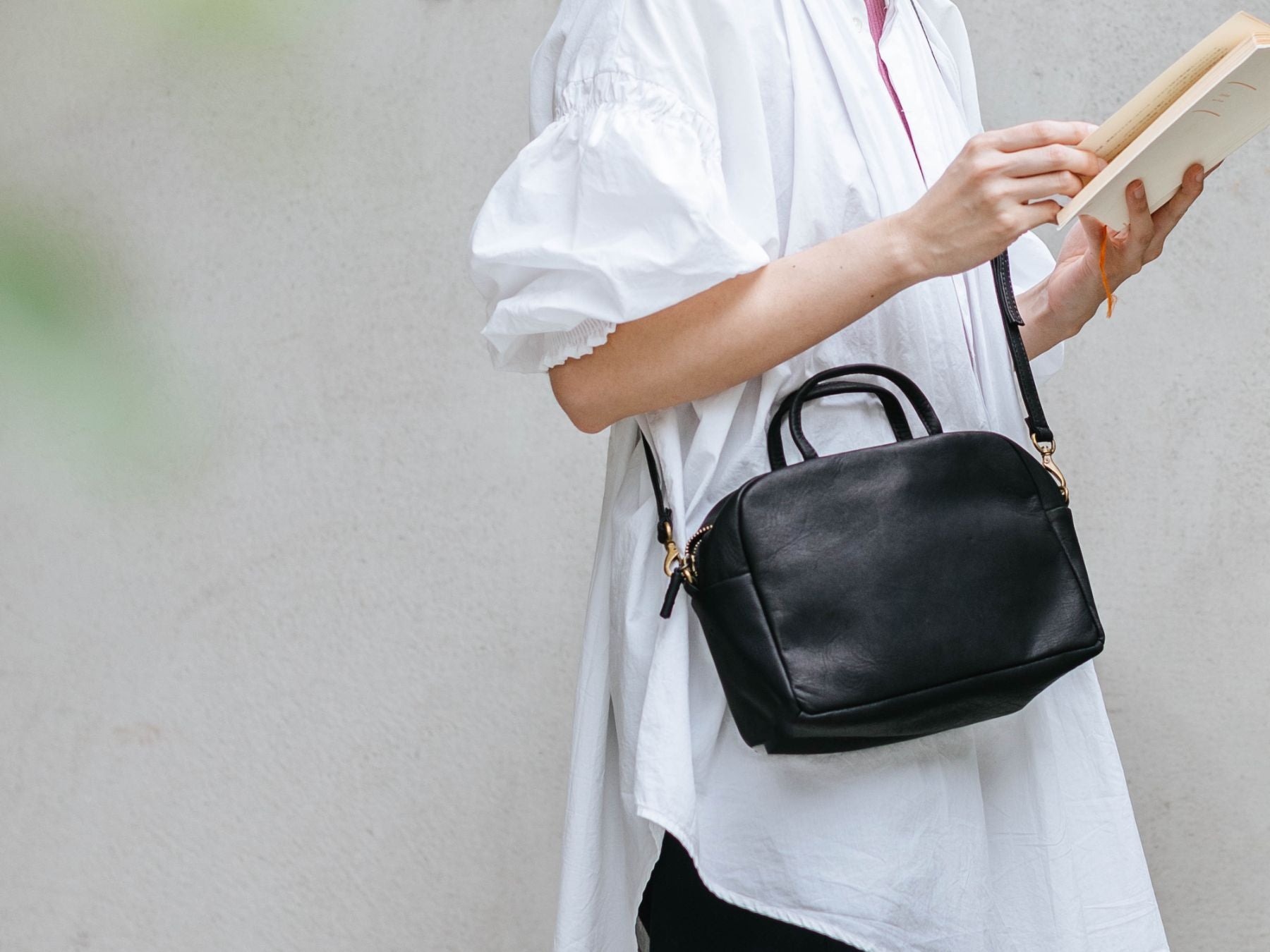 a（アー）ボストンショルダー｜バッグ｜オルネ ド フォイユ公式