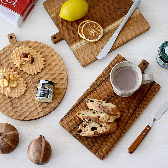 手彫りのカッティングボード レクト | ゼネラルストア オルネ