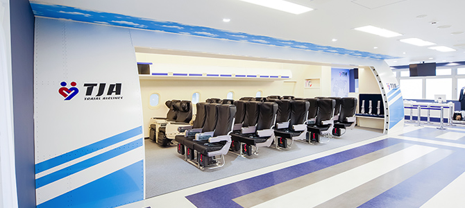 リアルな実習室｜エアライン科｜大阪ホテル・エアライン専門学校