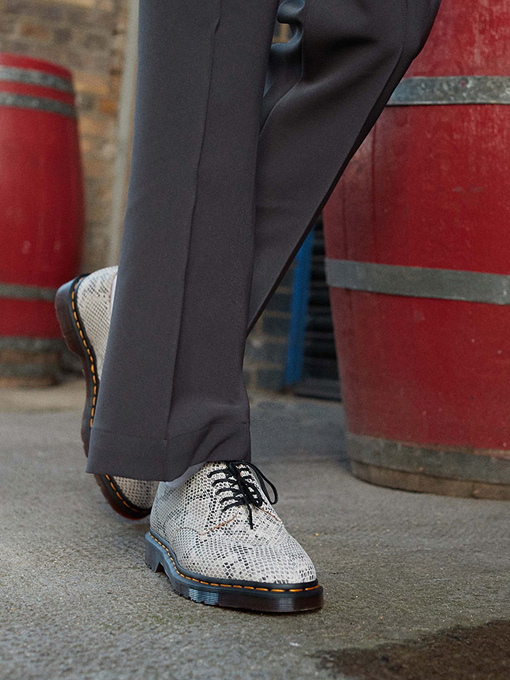 Dr. Martens 2046 5ホールシューズ OTTI オッティ パリやイタリア