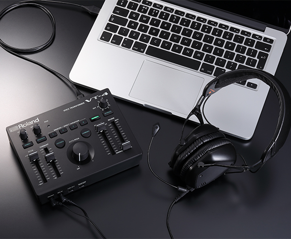 ROLANDのボイスエフェクター、VT-4のご紹介ページです。