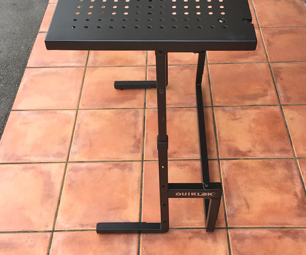 爆売れ中！DJ用テーブルの新定番！折りたたみ可能なDJテーブル