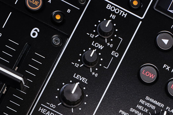 Pioneer DJのDJミキサー、DJM-V10のご紹介です。