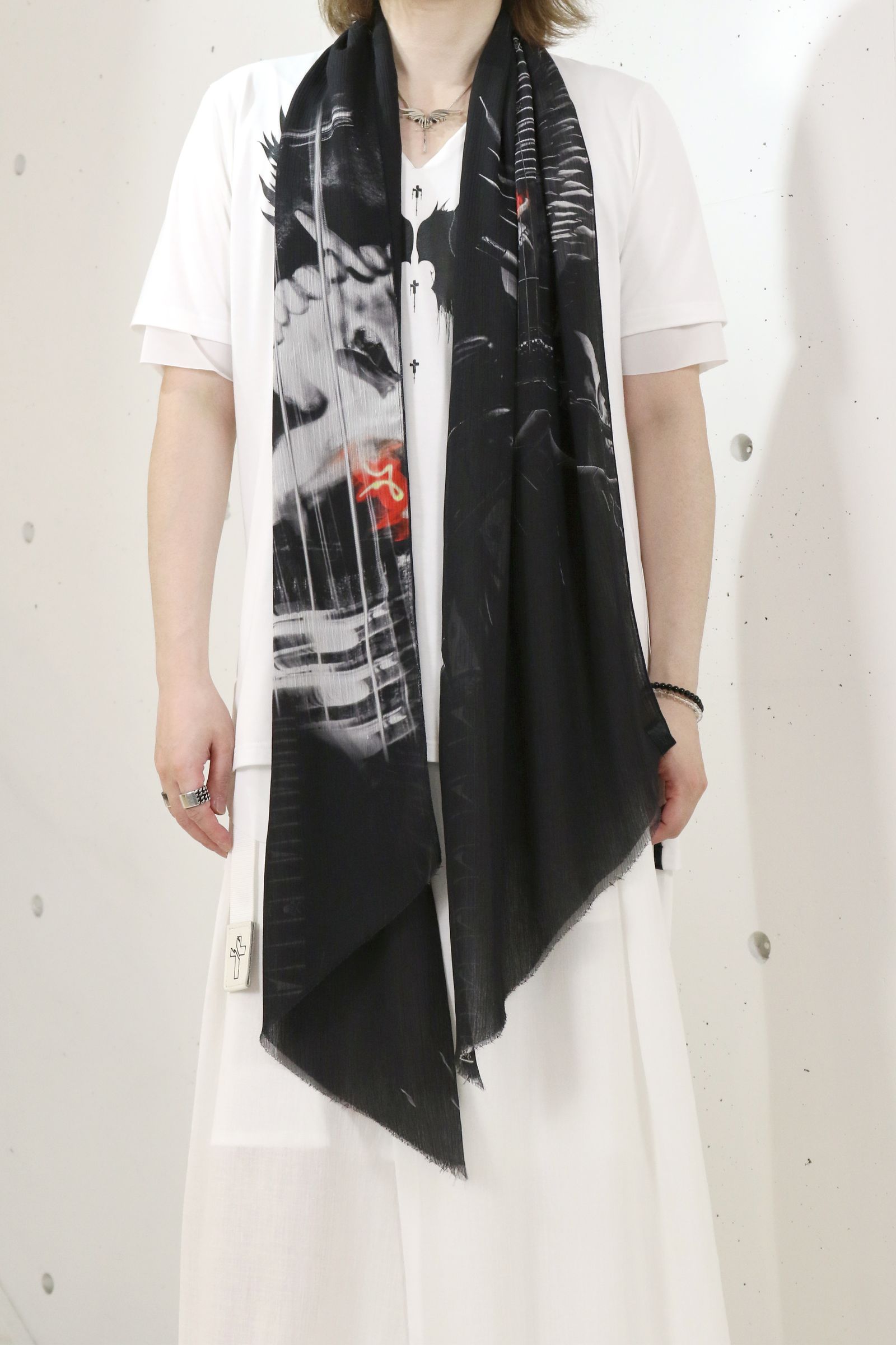 kiryuyrik - VAMPIRE Stoal / ヴァンパイア ストール | laid-back